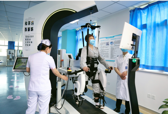 ��������չ�^